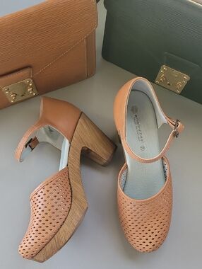 ericmichael Leather Perforated Tan Wooden Mary Jane Clog Shoes 7-7.5